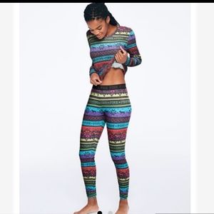 VS Pink Rainbow Fair Isle Cozy Sleep PJ Pajama Set Medium Holiday Highly Sought